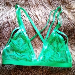 Green bralet size s-m, b-c